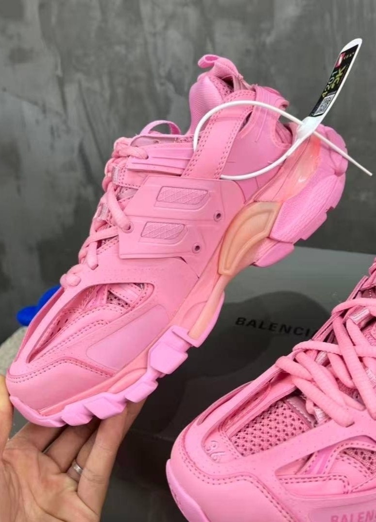 кроссовки баленсиага розовые,женские кроссовки balenciaga,баленсиага кроссовки трек розовые,баленсиага розовые,женские кроссовки balenciaga 2026-2026 розовые