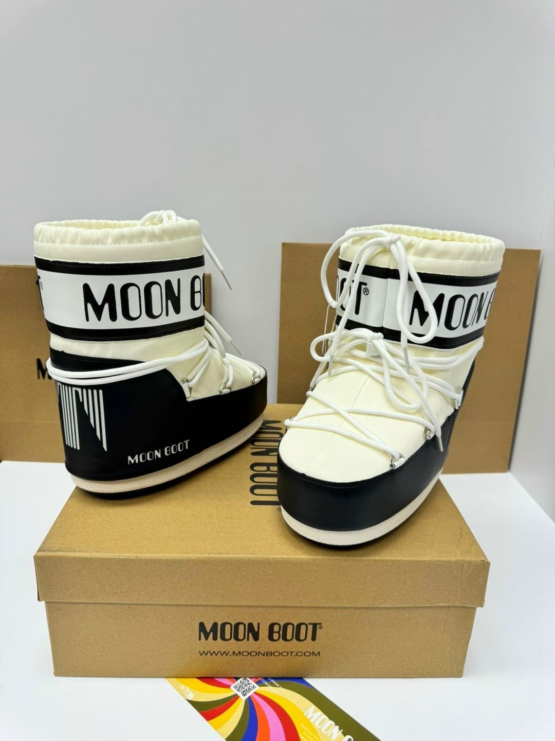 дутики moon boot,луноходы moon boot,ботинки moon boot,сноубутсы moon boot,луноходы женские