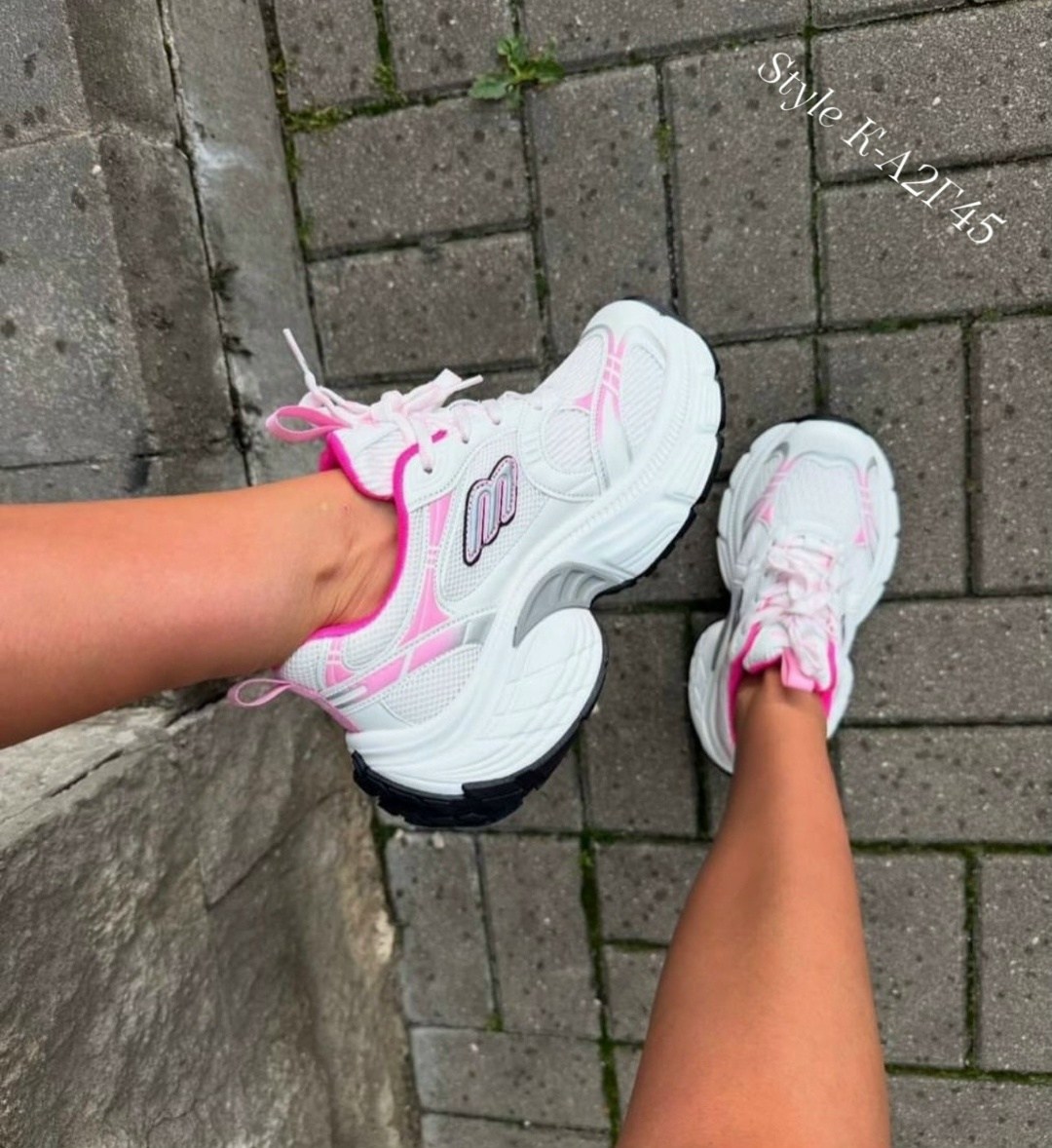 кроссовки женские balenciaga,кроссовки balenciaga,кроссовки женские,кроссовки,кроссовки женские баленсиага