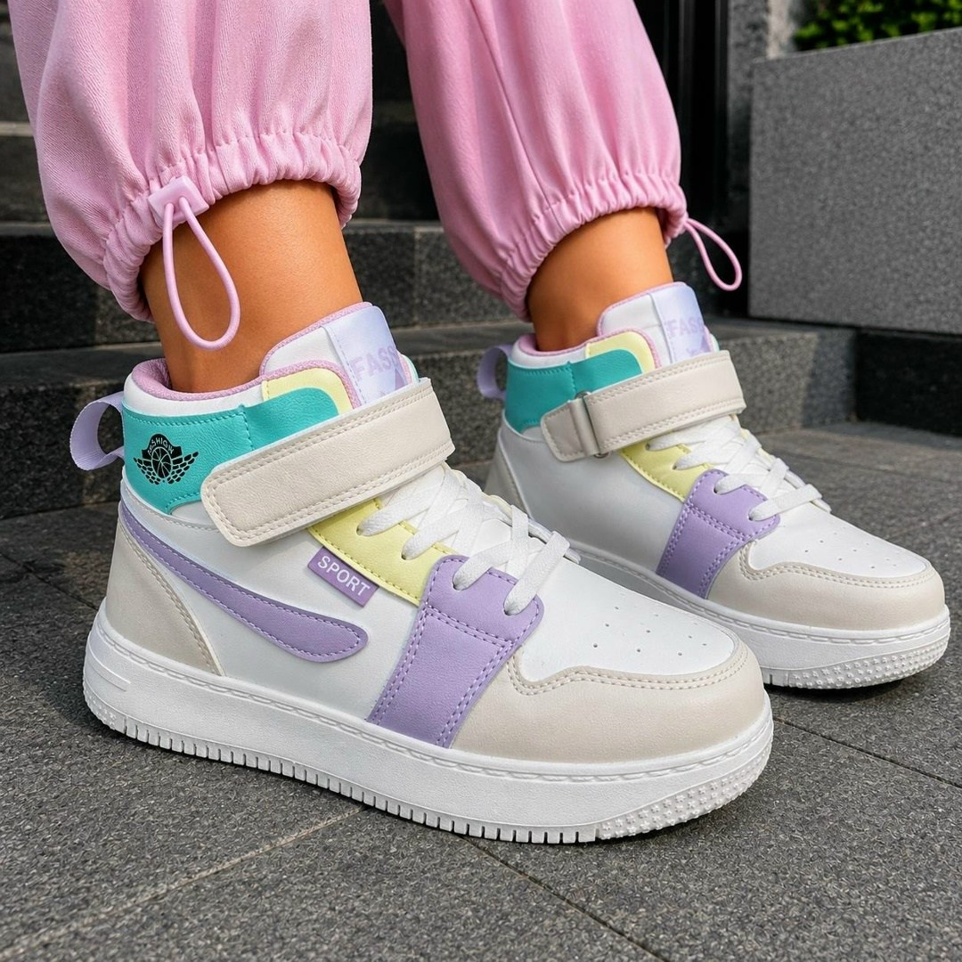 женские кроссовки,,кроссовки модные,кроссовки,высокие кроссовки
