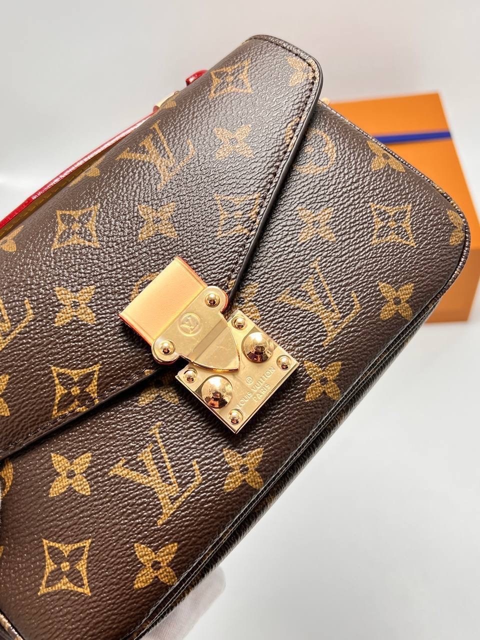 женская сумка louis vuitton,сумка louis vuitton,сумка луи виттон,сумка женская брендовая,louis vuitton сумка на плечо кросс-боди