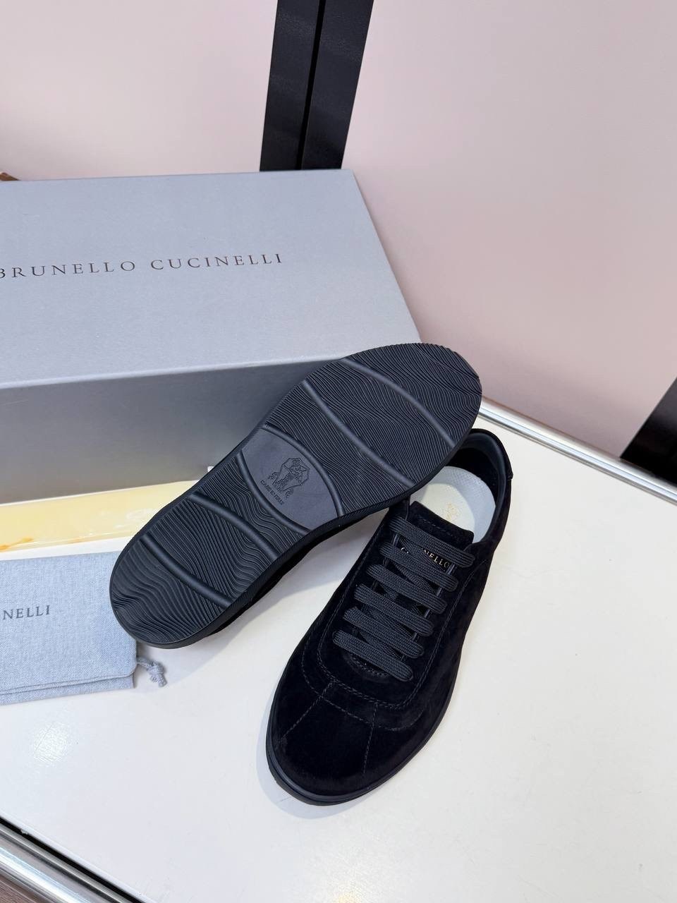 ,кроссовки alexander mcqueen,замшевые кроссовки brunello cucinelli,кроссовки brunello cucinelli,замшевые кроссовки