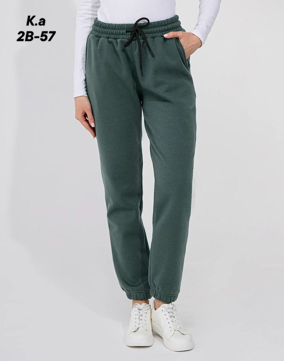 брюки джоггеры,бежевые женские спортивные штаны на резинке chandraswear,джоггеры трикотажные,брюки женские,брюки молочного цвета спортивные