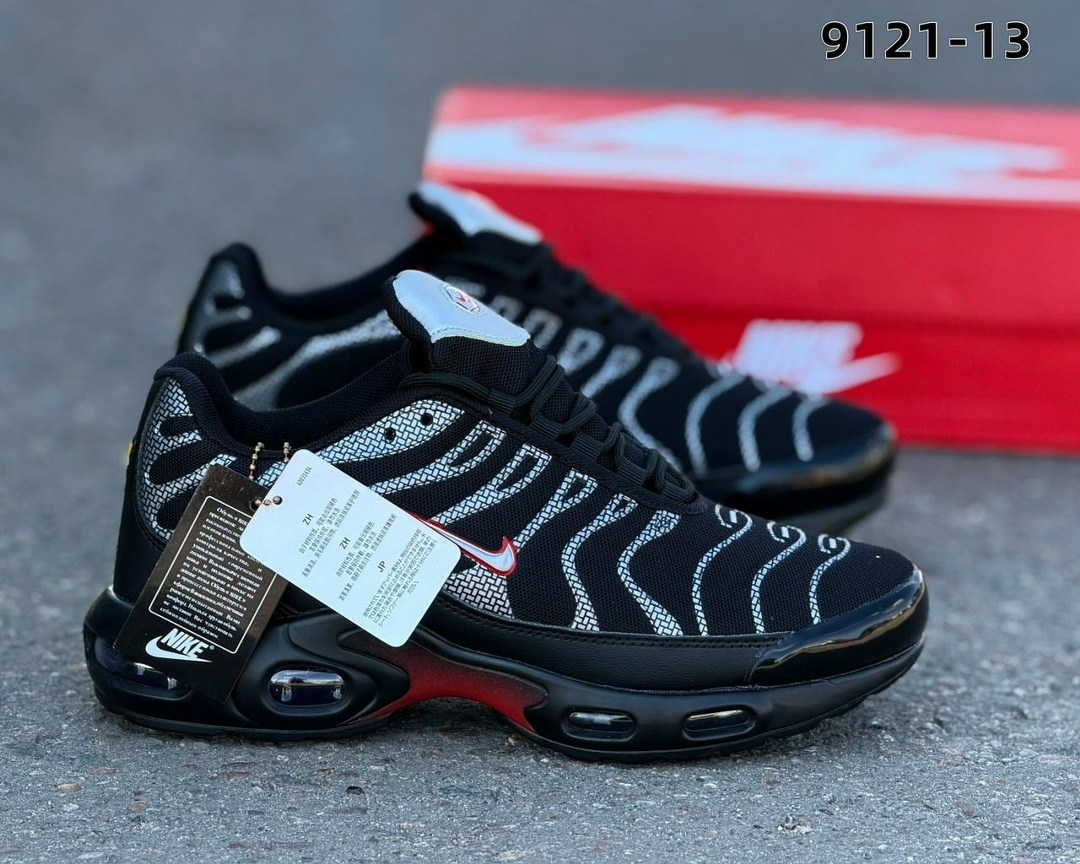 кроссовки nike air max tn plus,nike air max plus tn,кроссовки nike air max tn plus мужские,nike air max plus,кроссовки nike air max plus