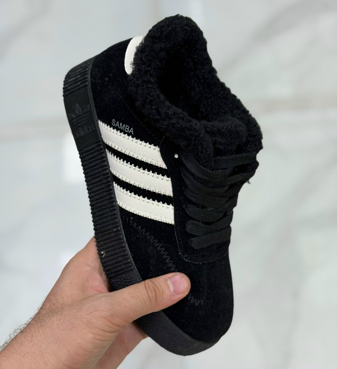 кроссовки зимние утепленные с мехом campus adidas,,кроссовки зимние женские, женская,женские кроссовки adidas