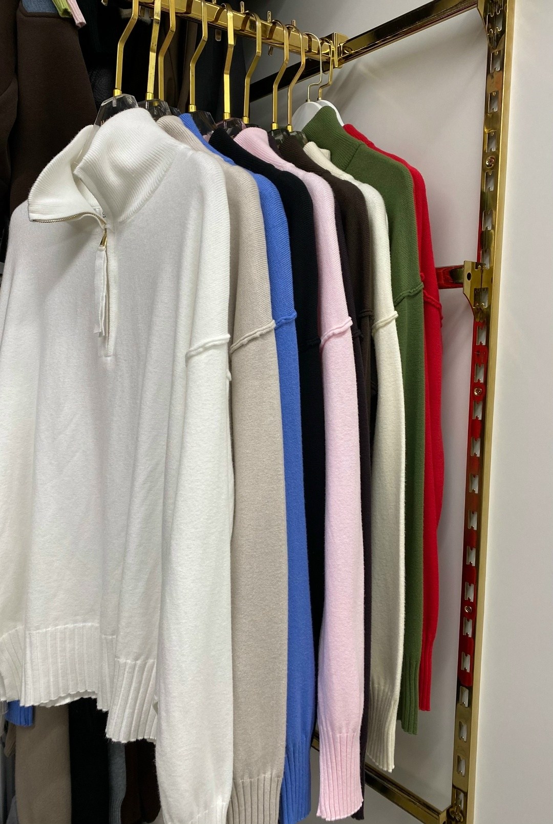 свитер оверсайз с горлом на молнии kk fashion,женский свитер,кофта женская,свитер оверсайз с горлом на молнии,вязаный джемпер с воротником-стойкой на молнии