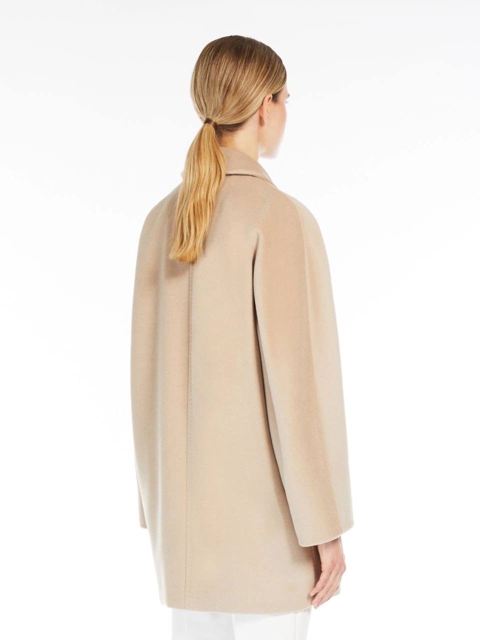 пальто классическое,бежевое пальто,женское пальто,max mara,шерстяное пальто