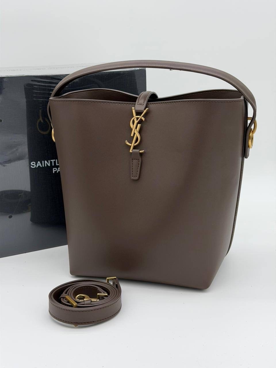 yves saint laurent сумка,сумка,сумка ведро,saint laurent сумка,сумки модные