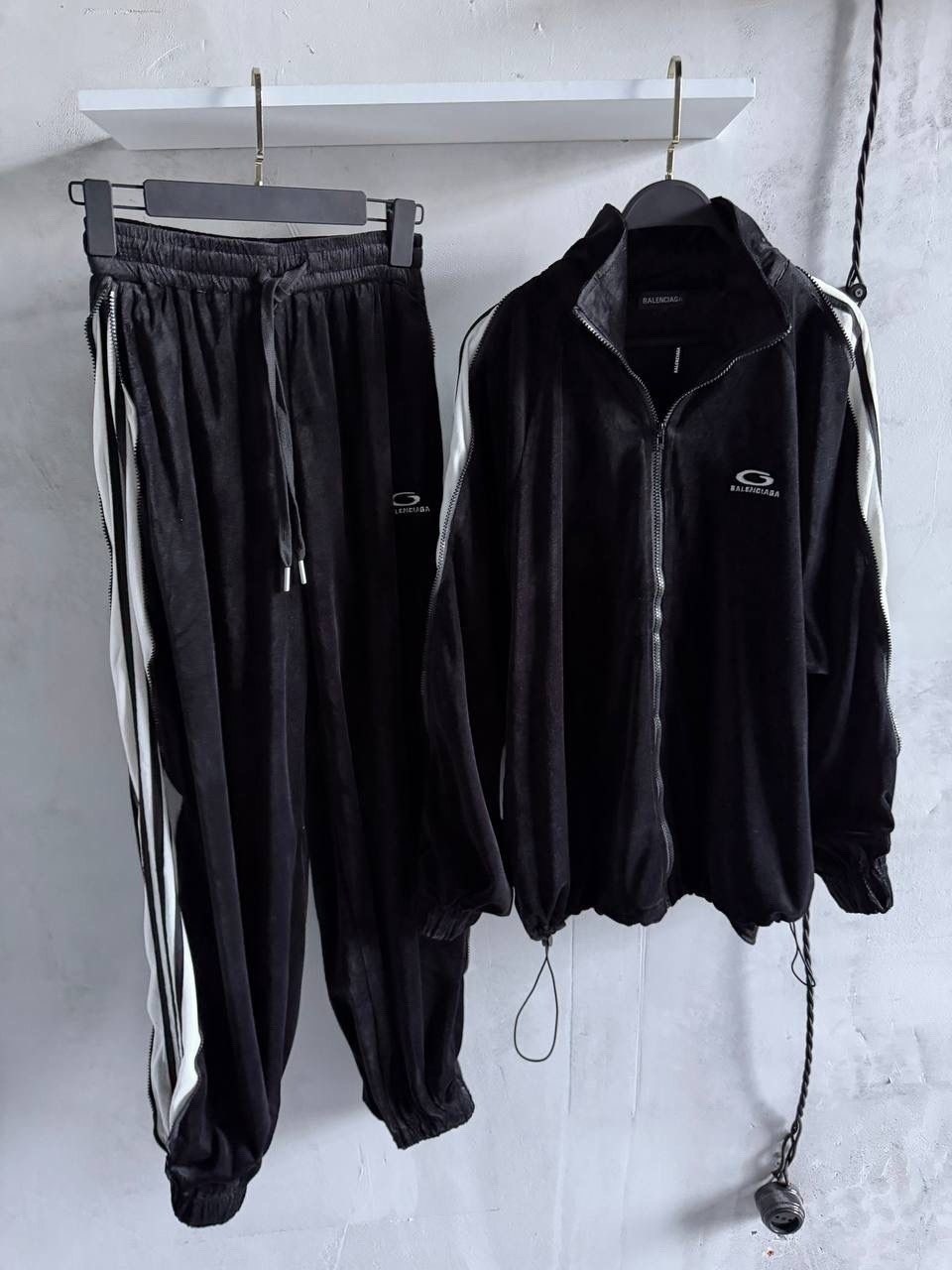 велюровый спортивная костюм,костюм велюровый женский,костюм велюровый,костюм велюр,велюровый спортивный костюм женски
