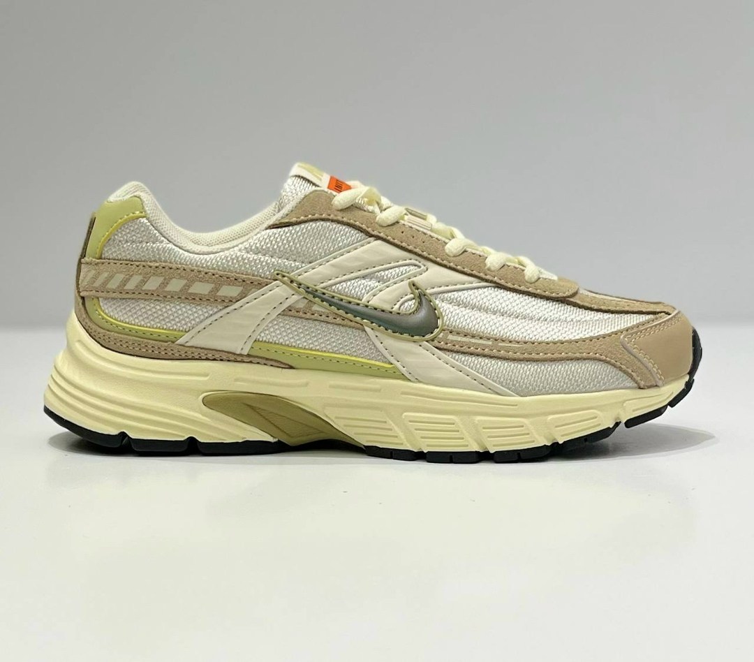 кроссовки nike initiator,мужские беговые кроссовки initiator от finish line nike бежевый,кроссовки,кроссовки мужские nike initiator light bone/limestone/olive aura/cargo khaki,повседневные кроссовки