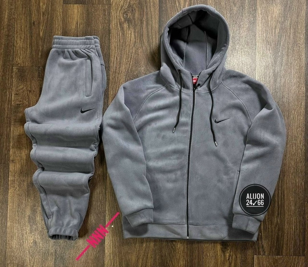спортивный костюм nike на флисе,костюм спортивный на флисе,спортивный костюм nike,спортивный костюм мужской nike на флисе,спортивный костюм nike мужской