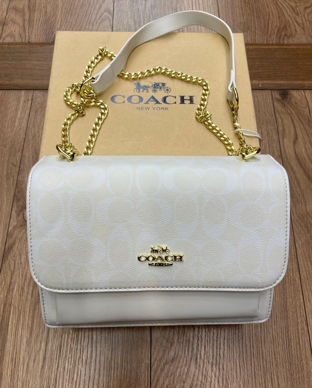 сумка coach,сумка женская coach,сумка coach через плечо,coach сумка на плечо,женская кожаная сумка через плечо coach klare