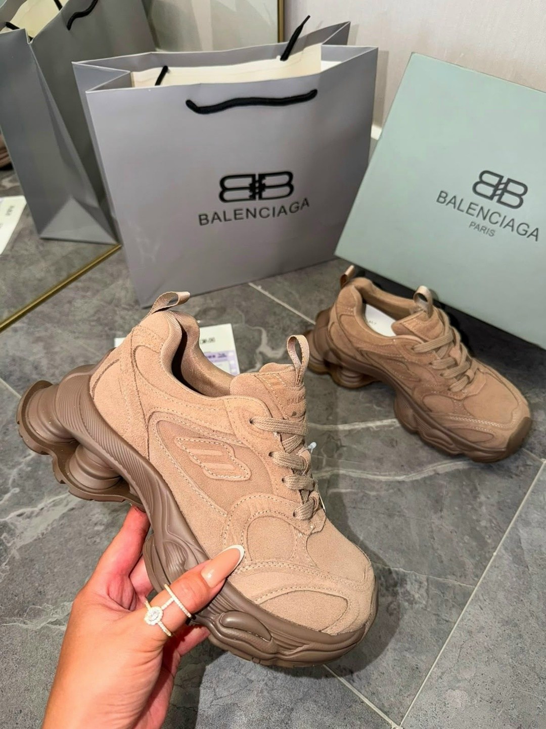 balenciaga кроссовки женские,кроссовки balenciaga,balenciaga кроссовки черные,balenciaga ,кроссовки balenciaga triple s