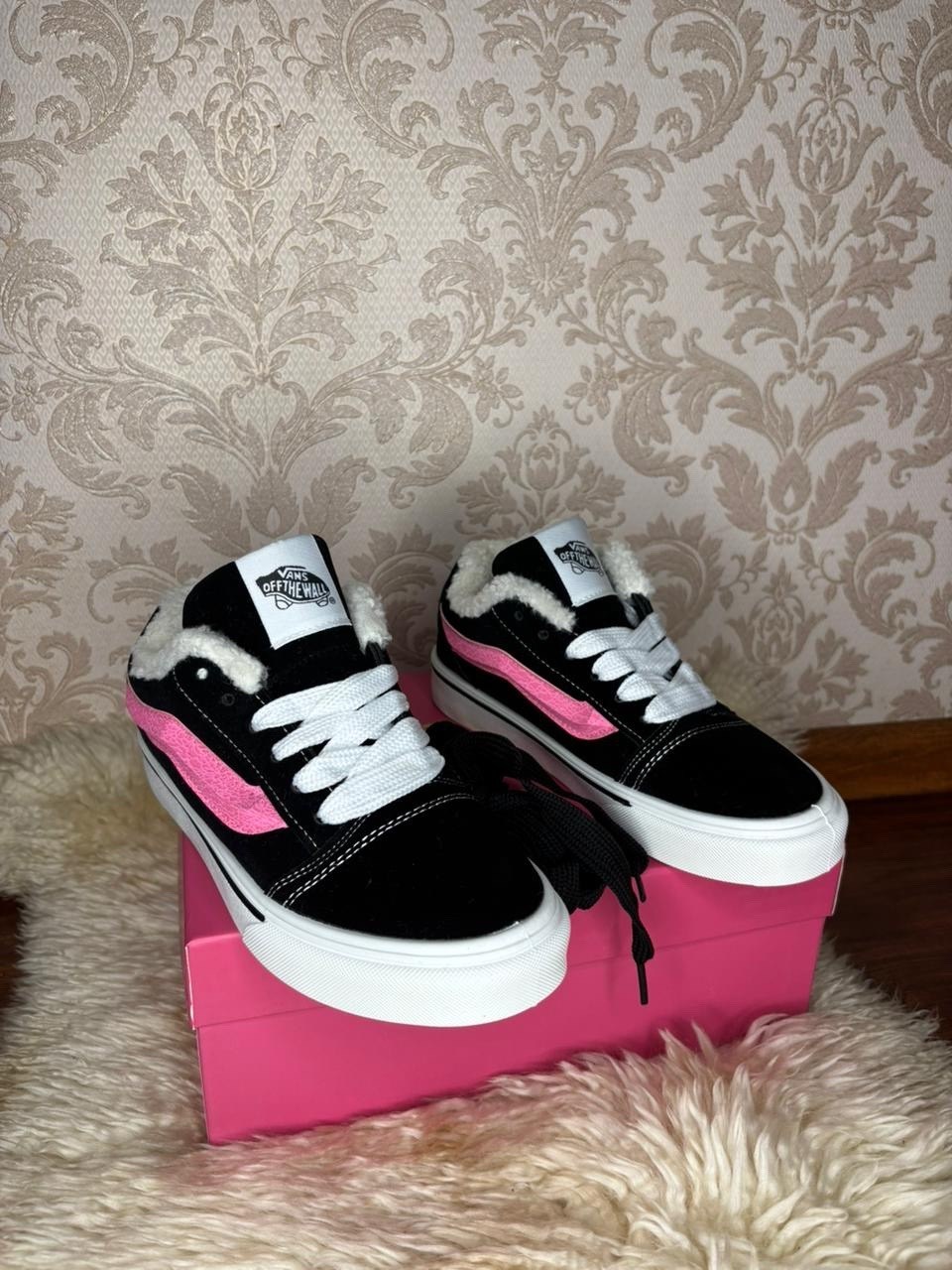 ,кроссовки vans,кеды vans,женские кроссовки,спортивная