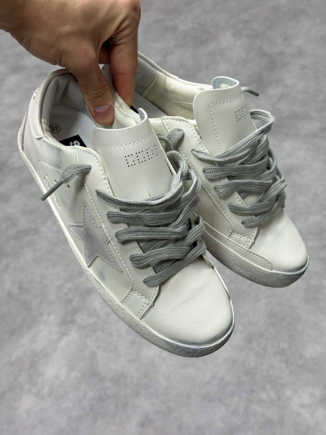 golden goose super-star,кроссовки golden goose,golden goose superstar,женские кроссовки golden goose,golden goose deluxe brand белые кожаные кроссовки super star для женщин