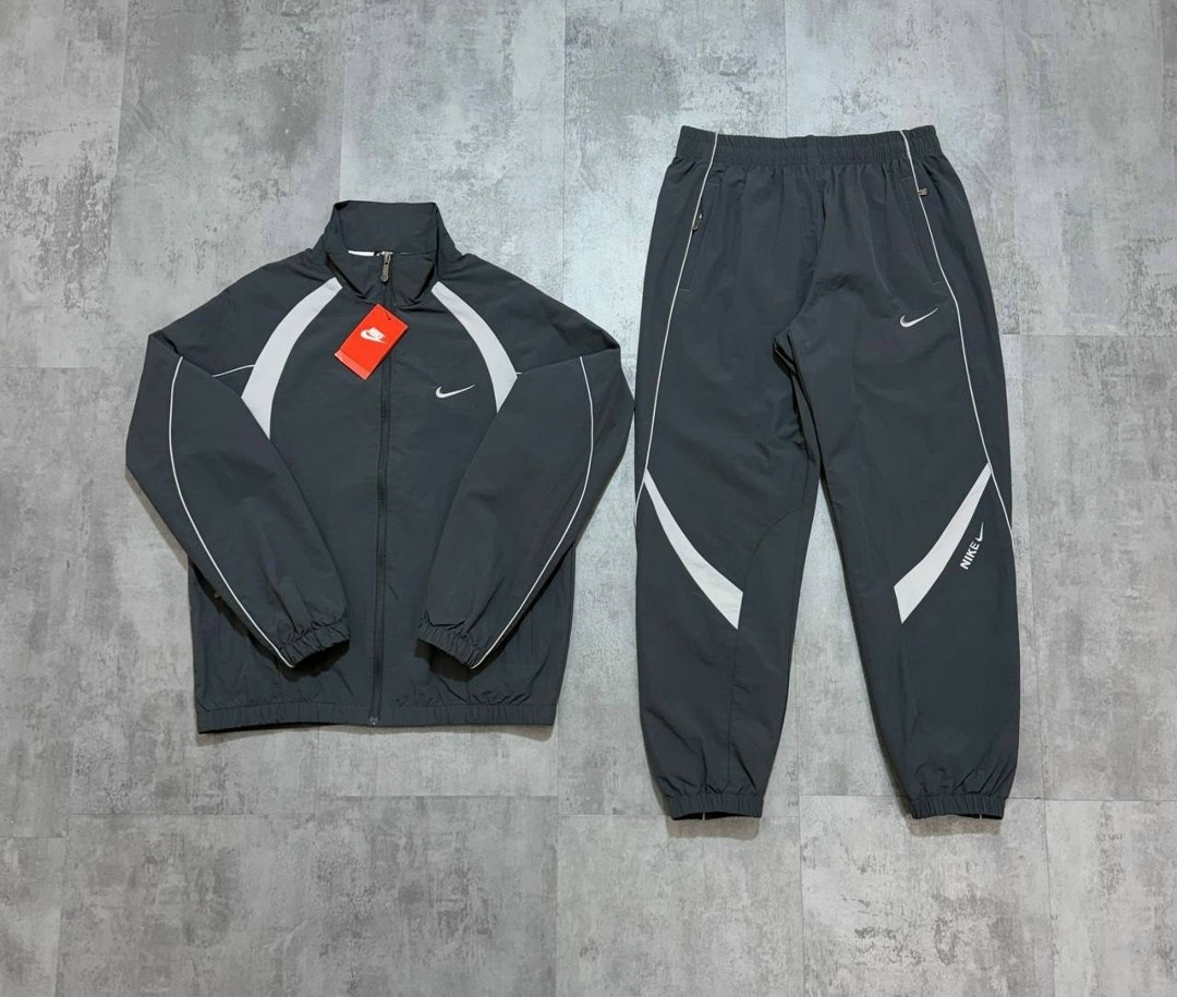 костюм спортивный nike,костюм спортивный мужской nike,спортивный костюм club lnd wvn trk nike,nike найк мужской спортивный костюм bv3025,костюм спортивный nike sportswear suit bv3025-411