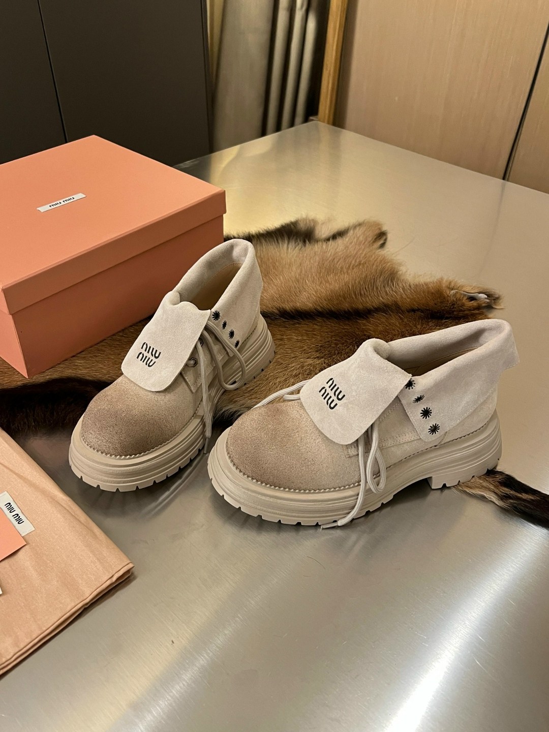 ,miu miu женские замшевые ботинки premium black,ботинки miu miu,ботинки женские,ботинки miu