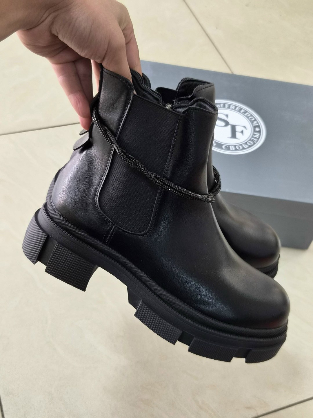 ,ботинки женские,ботинки женские челси,ботинки,ботинки balenciaga