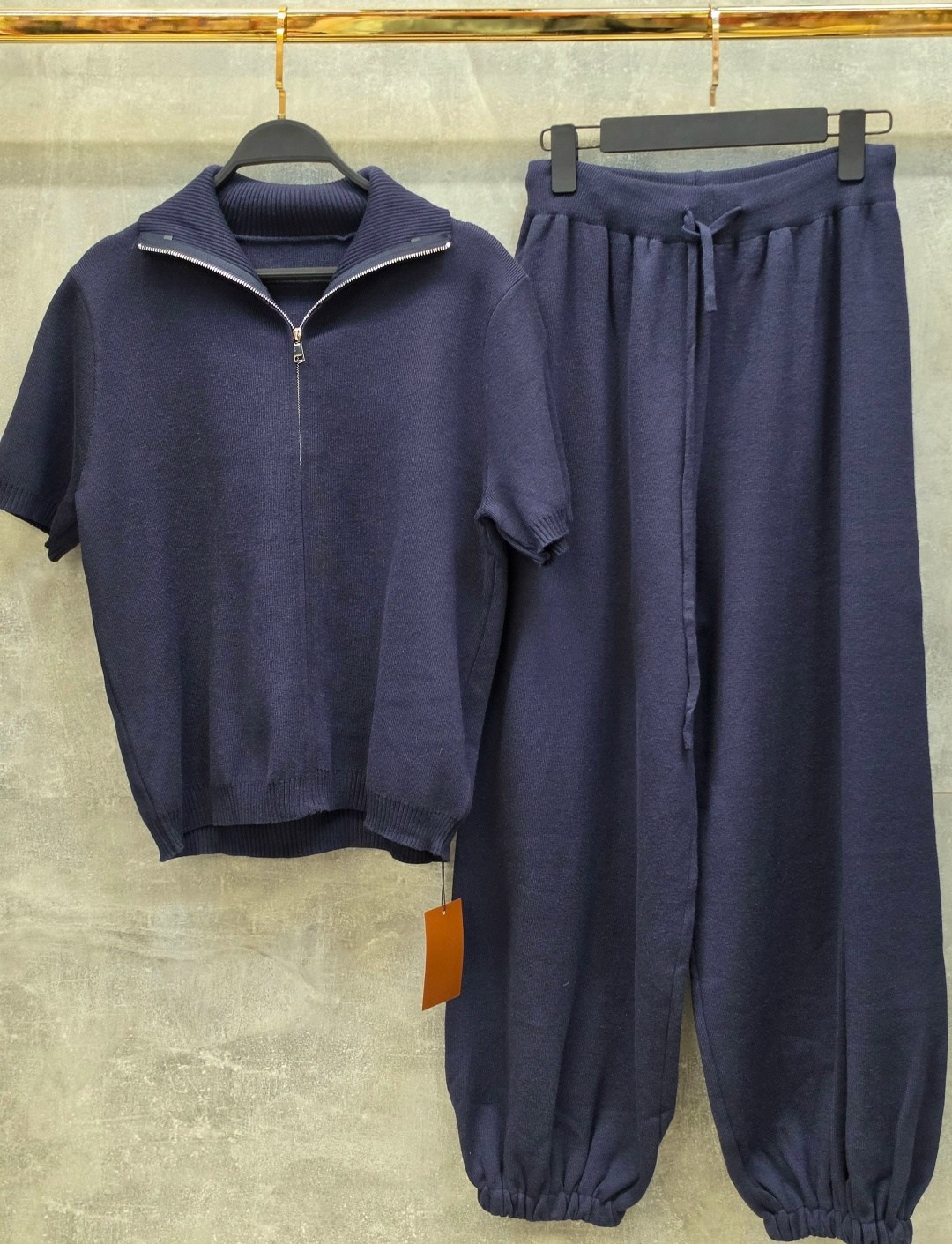 кашемировый костюм loro piana,спортивный костюм loro piana,костюм loro piana,комплект костюм,спортивные костюм