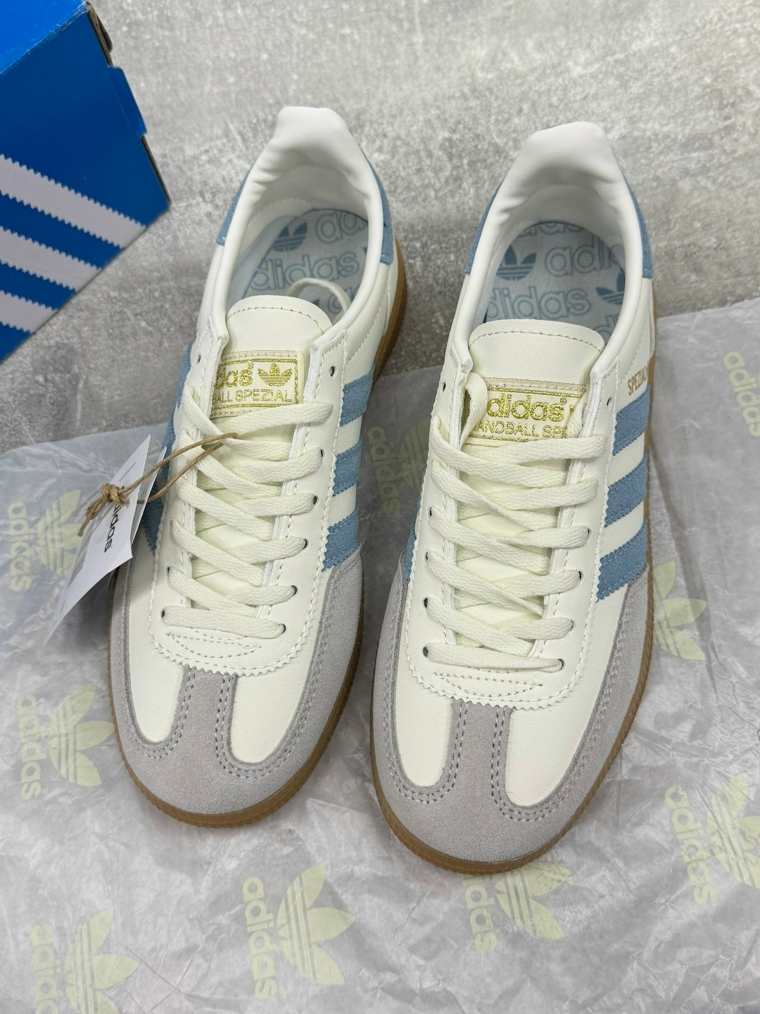 кроссовки adidas,кроссовки adidas samba,кроссовки adidas spezial,кроссовки адидас самба,женские кроссовки adidas