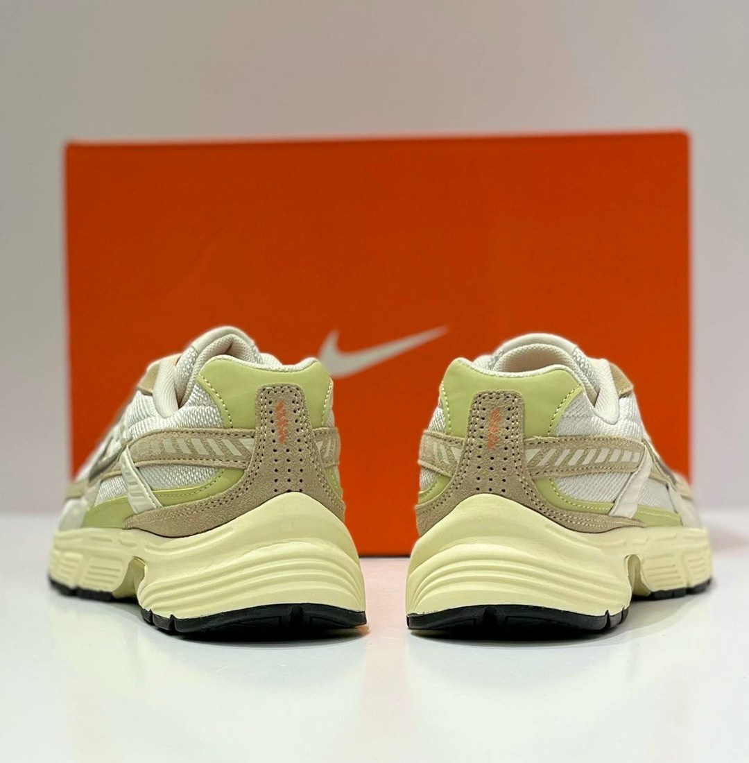 кроссовки nike initiator,мужские беговые кроссовки initiator от finish line nike бежевый,кроссовки,кроссовки мужские nike initiator light bone/limestone/olive aura/cargo khaki,повседневные кроссовки