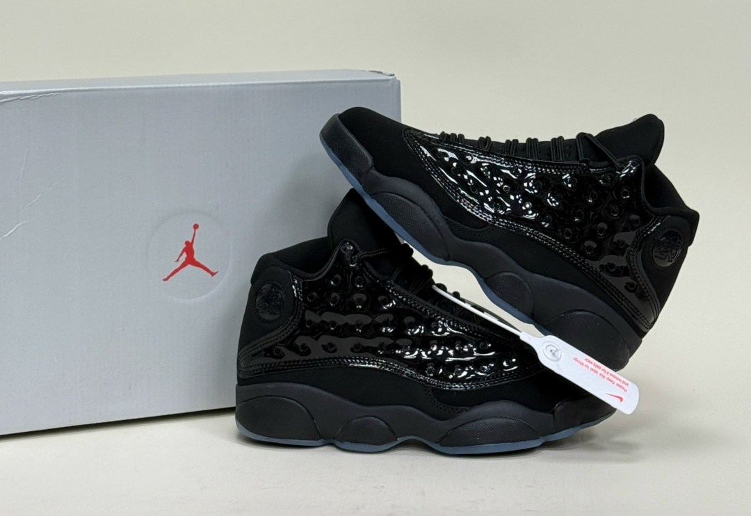 кроссовки nike air jordan 13 retro,nike air jordan 13 retro cap and gown,кроссовки мужские nike air jordan 13 retro,air jordan retro 13,jordan 13 black