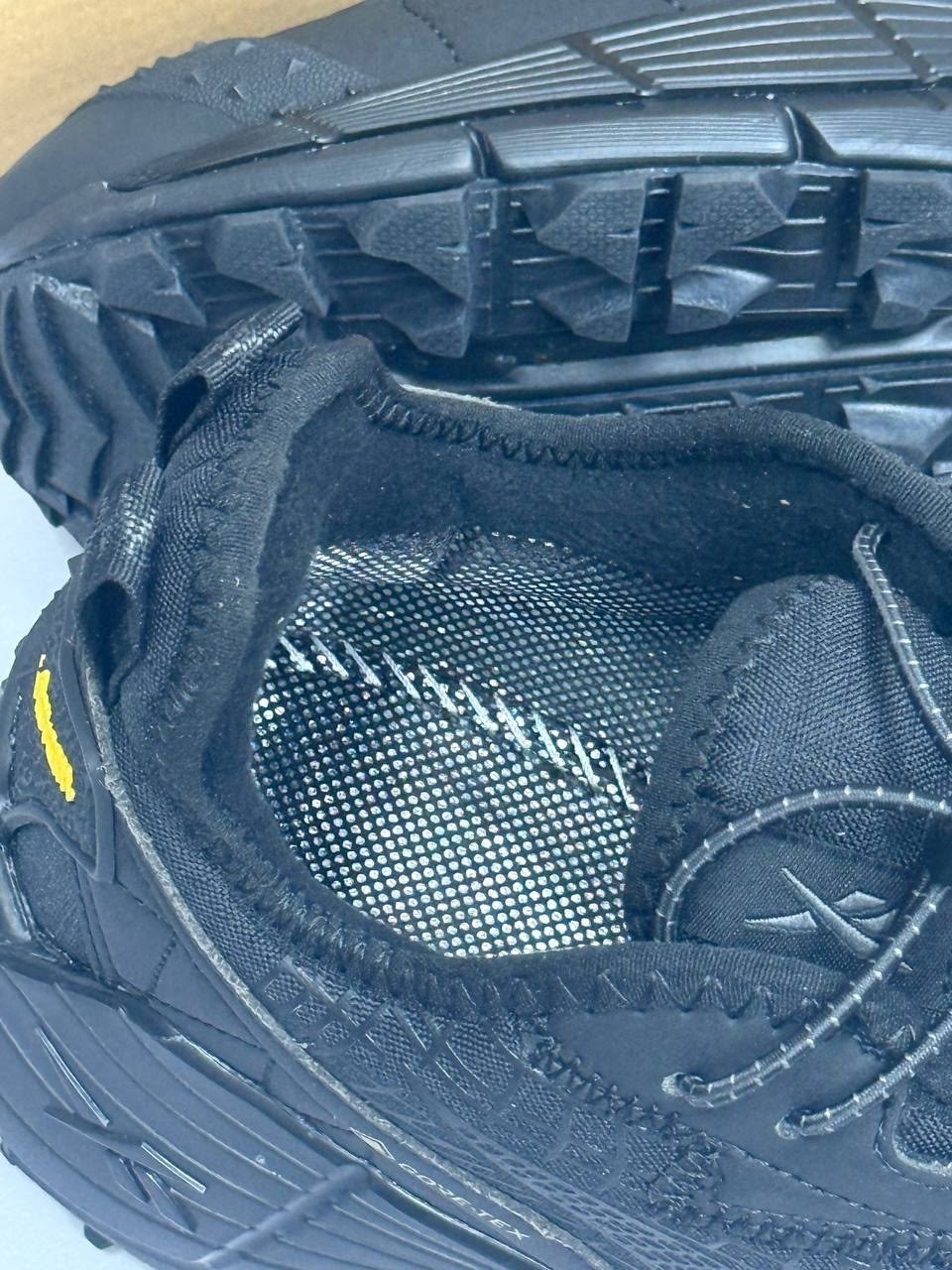 кроссовки reebok zig kinetica 2 edge gore-tex,кроссовки мужские reebok zig kinetica,кроссовки reebok,кроссовки reebok zig kinetica,кроссовки мужские reebok