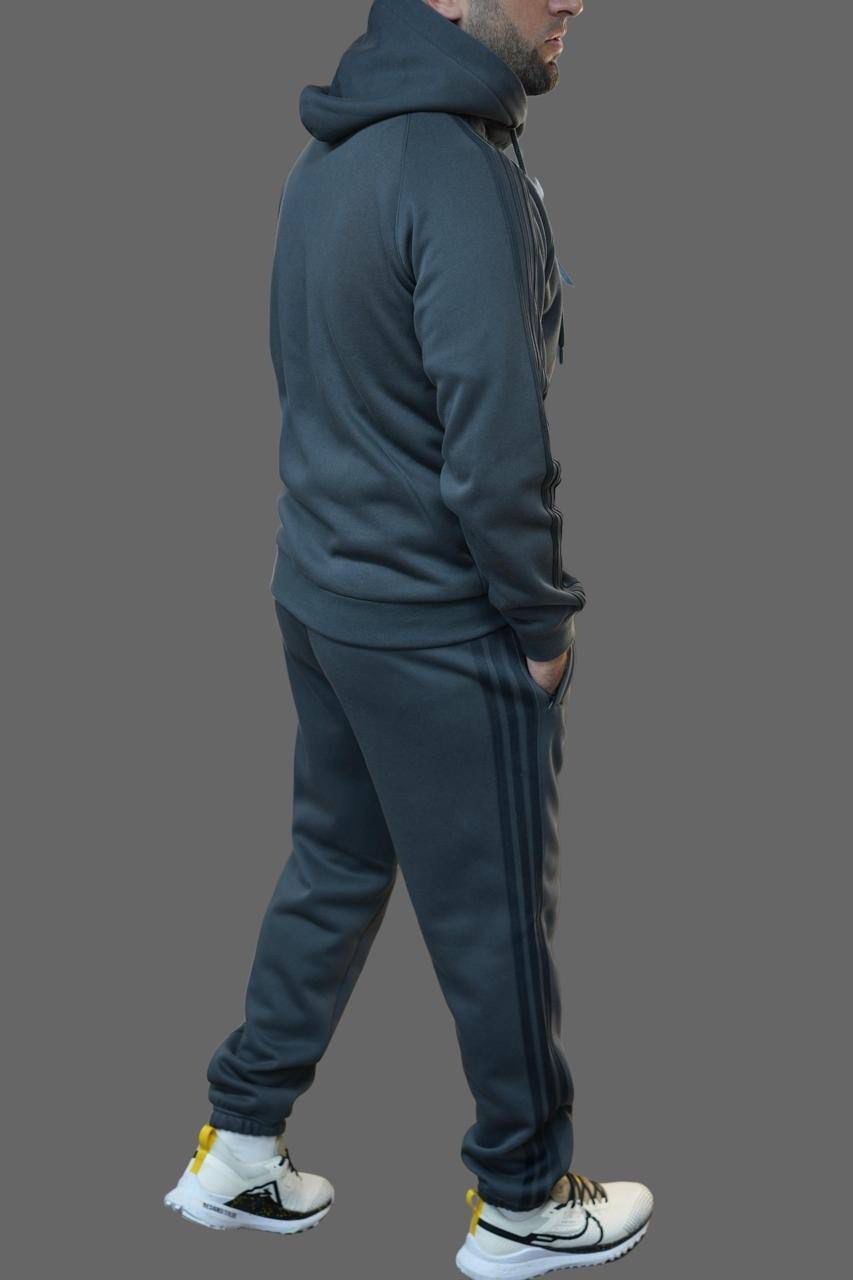 мужской теплый спортивный костюм adidas,костюм спортивный,спортивный костюм большие размеры adidas,спортивный костюм мужской трикотажный adidas хаки,спортивный костюм тёплый adidas