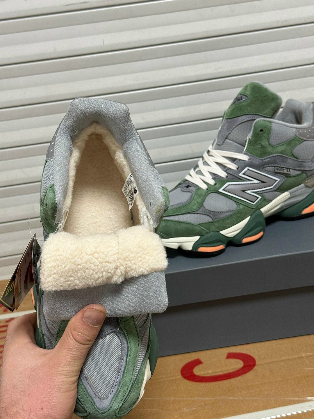 кроссовки new balance 9060,new balance кроссовки,кроссовки new balance 9060 зимние,кроссовки мужские new balance 9060,кроссовки мужские new balance
