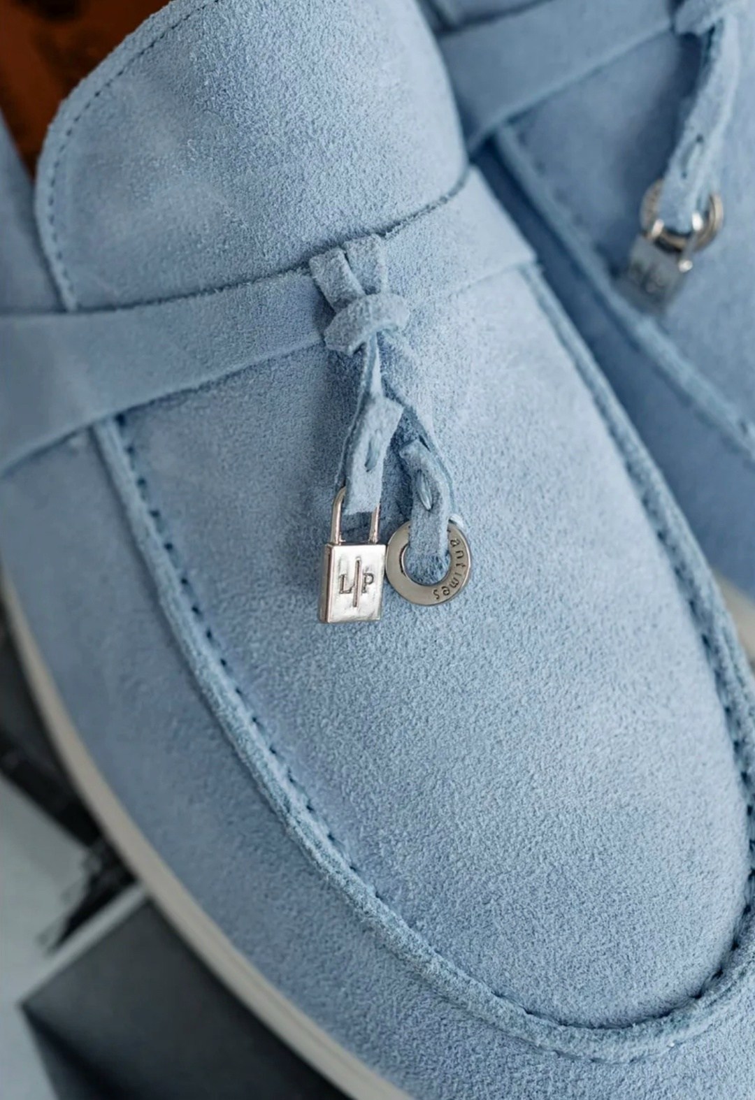 лоферы из натуральной замши loro piana,лоферы из натуральной замши,loro piana лоферы,,лоферы замшевые