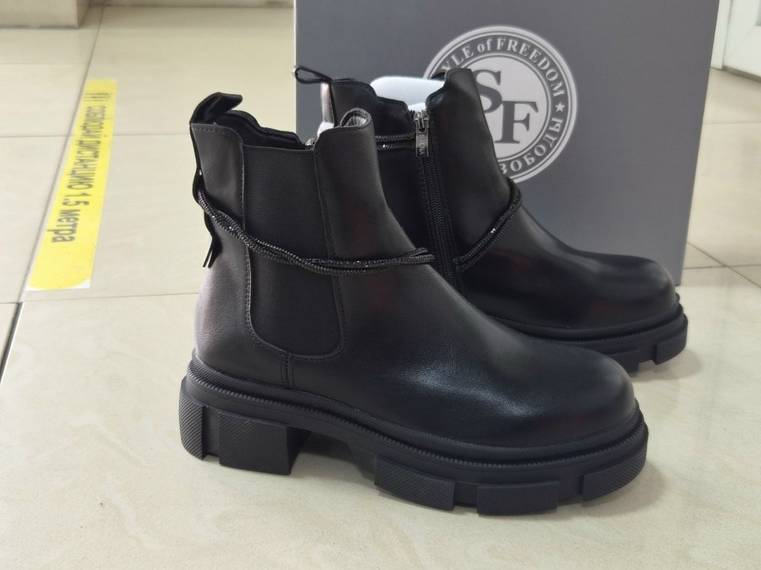 ,ботинки женские,ботинки женские челси,ботинки,ботинки balenciaga