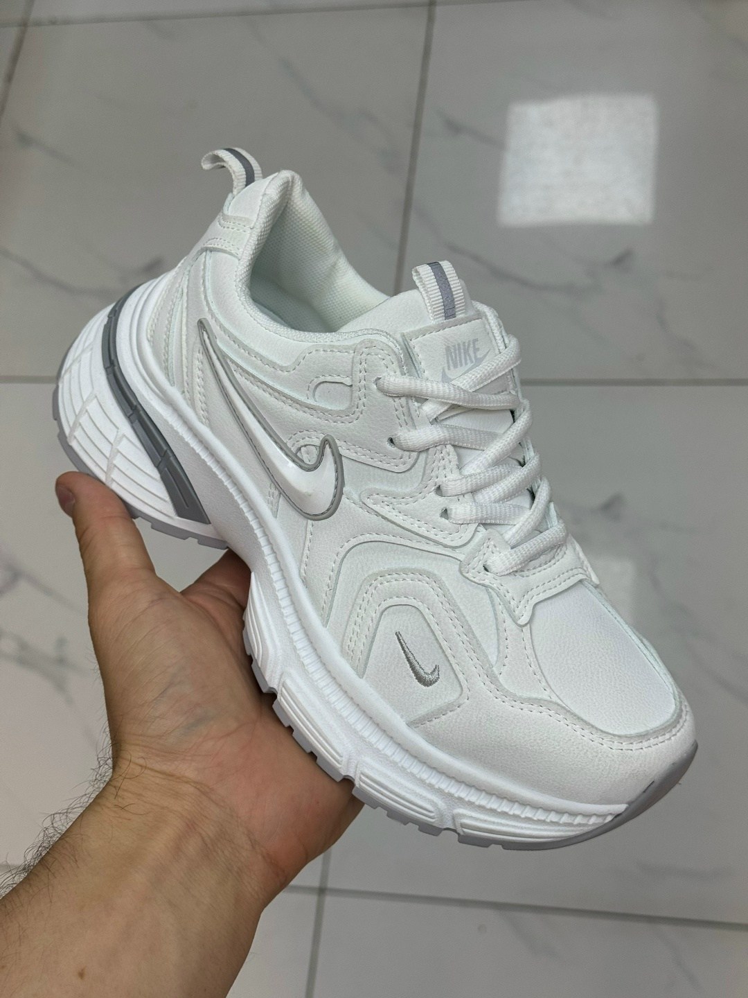 женские кроссовки nike,кроссовки,кроссовки nike initiator,кроссовки женские nike initiator белые 39 eu,кроссовки женскиe