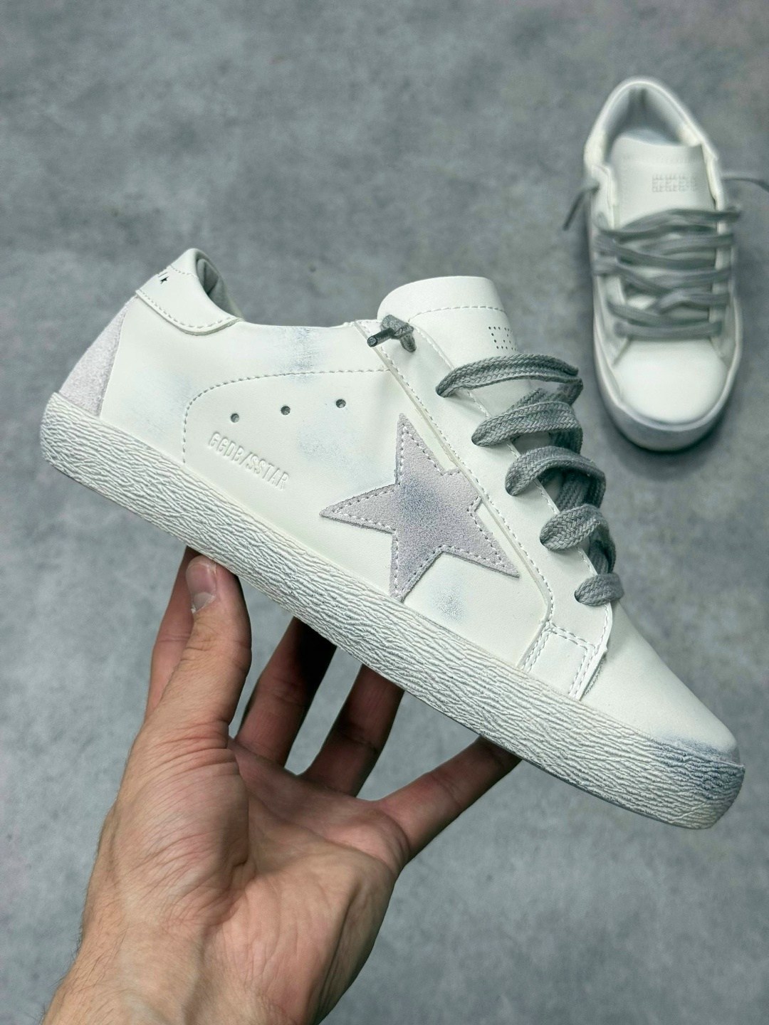 golden goose super-star,кроссовки golden goose,golden goose superstar,женские кроссовки golden goose,golden goose deluxe brand белые кожаные кроссовки super star для женщин