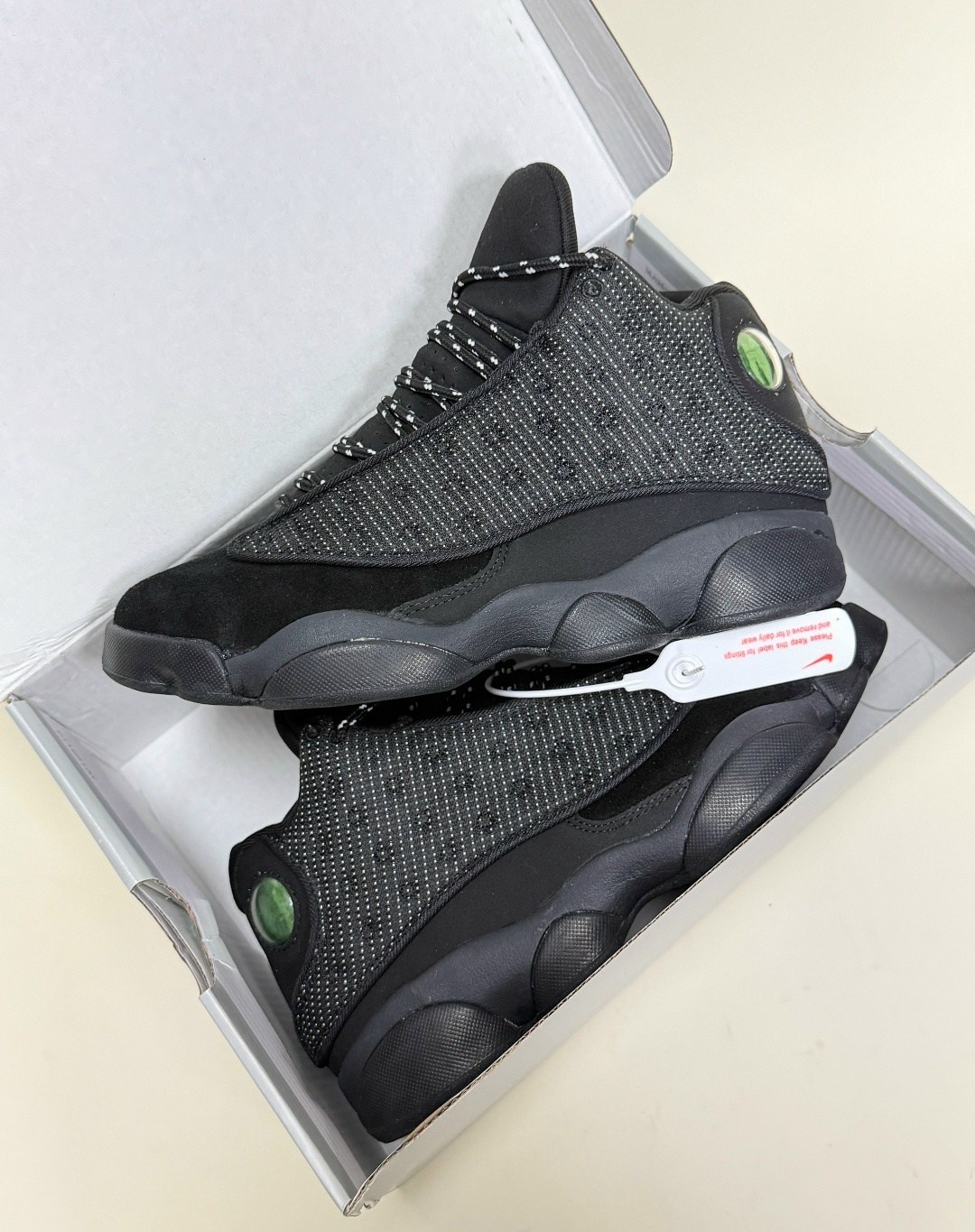 кроссовки nike air jordan 13 retro,кроссовки air jordan 13,кроссовки air jordan 13 retro,кроссовки air jordan 13 retro black cat,кроссовки nike air jordan 13 «black cat»