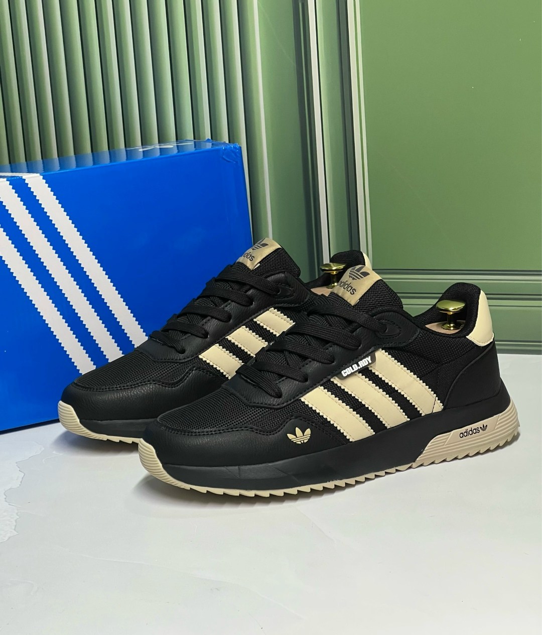 кроссовки adidas мужские,кроссовки adidas,,синие адидас самба кроссовки,мужской кроссовки