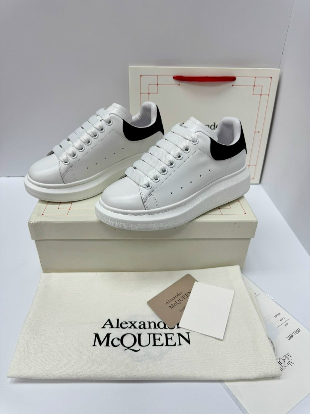 кроссовки alexander mcqueen,alexander mcqueen кроссовки женские,кроссовки alexander mcqueen белые,кеды alexander mcqueen alexander mcqueen кеды,alexander mcqueen кеды