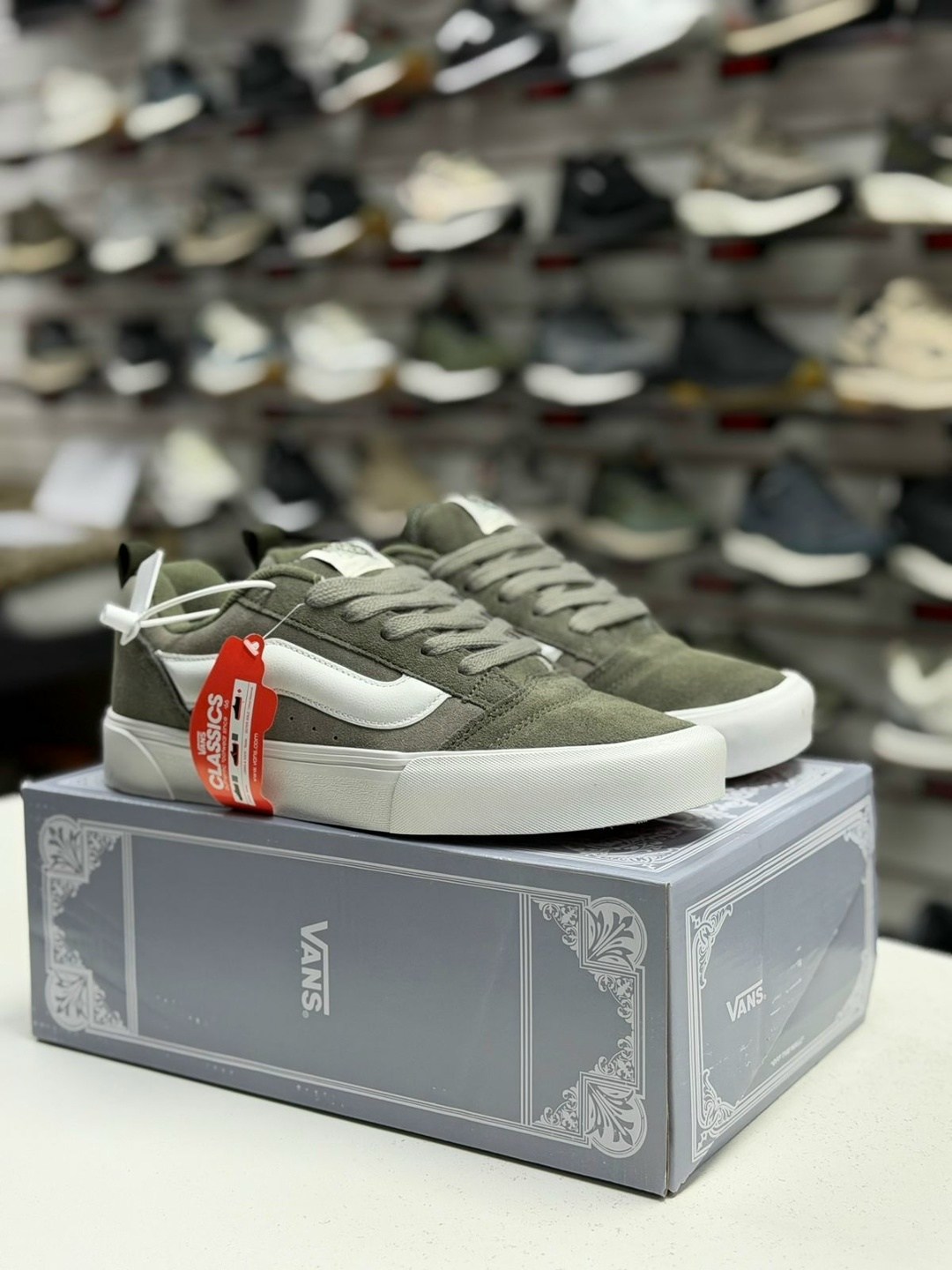 ,кеды vans,кеды скейтерские vans knu skool,кроссовки vans,кеды vans knu skool