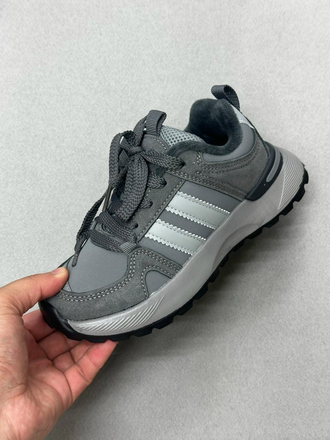 зимние кроссовки adidas retropy f2 hi,зимние кроссовки adidas retropy f2 hi цвет коричневый,кроссовки adidas,зимние кроссовки adidas,кроссовки мужские adidas