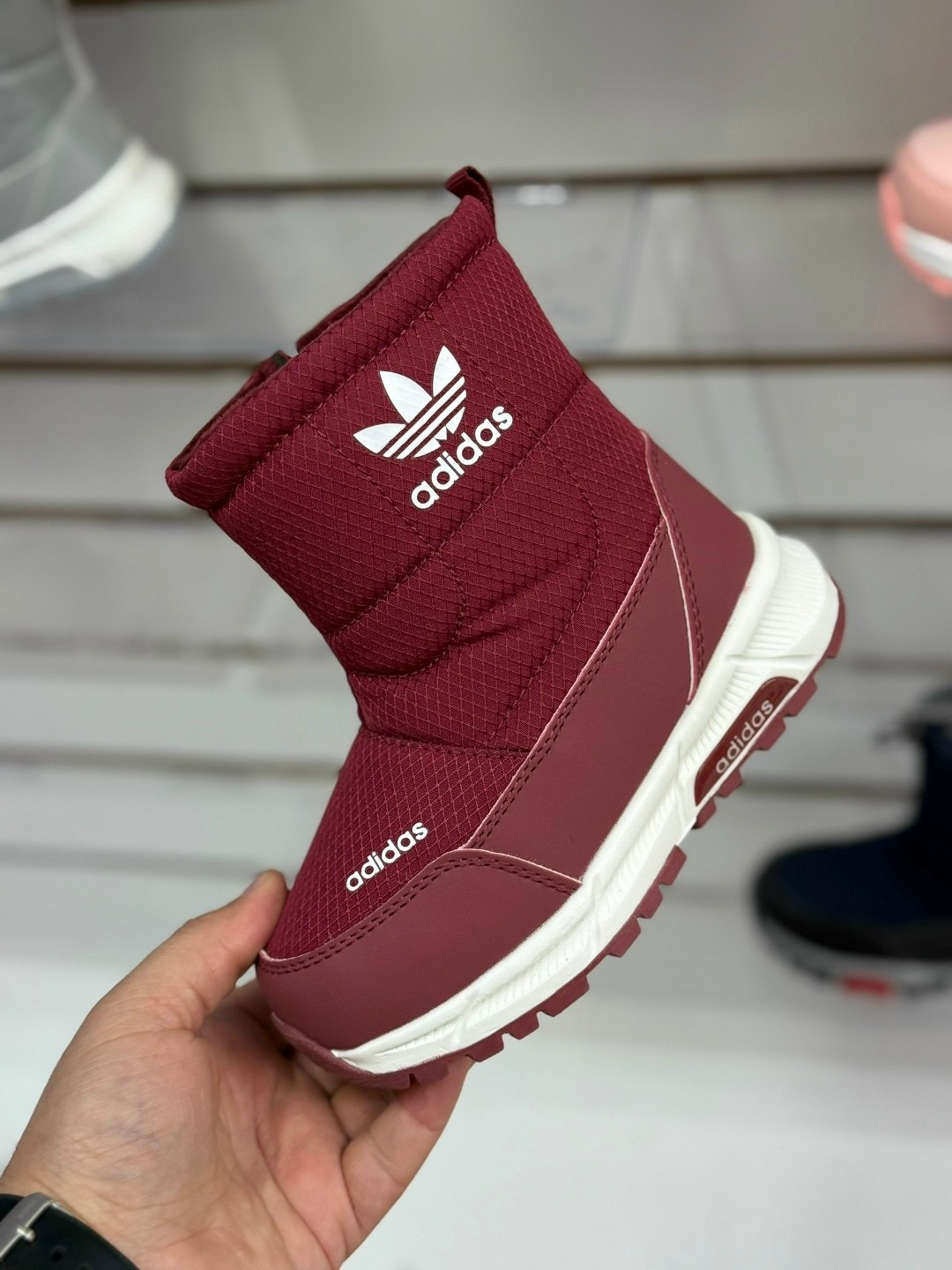 дутики adidas,дутики адидас,,зимние сапоги adidas,детские дутики