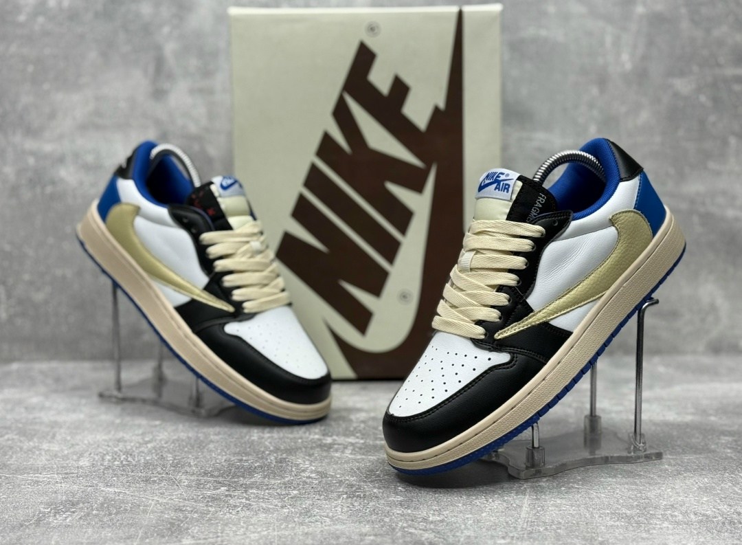 nike air jordan 1 low travis scott,air jordan 1 low travis scott,nike air jordan 1 low travis scott x fragment,кроссовки nike air jordan 1 low & travis scott,nike x travis scott air jordan 1 low