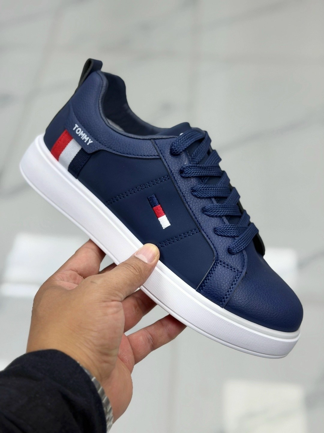 ,кроссовки мужские tommy hilfiger,мужские кеды tommy hilfiger,кеды tommy hilfiger,кроссовки tommy hilfiger