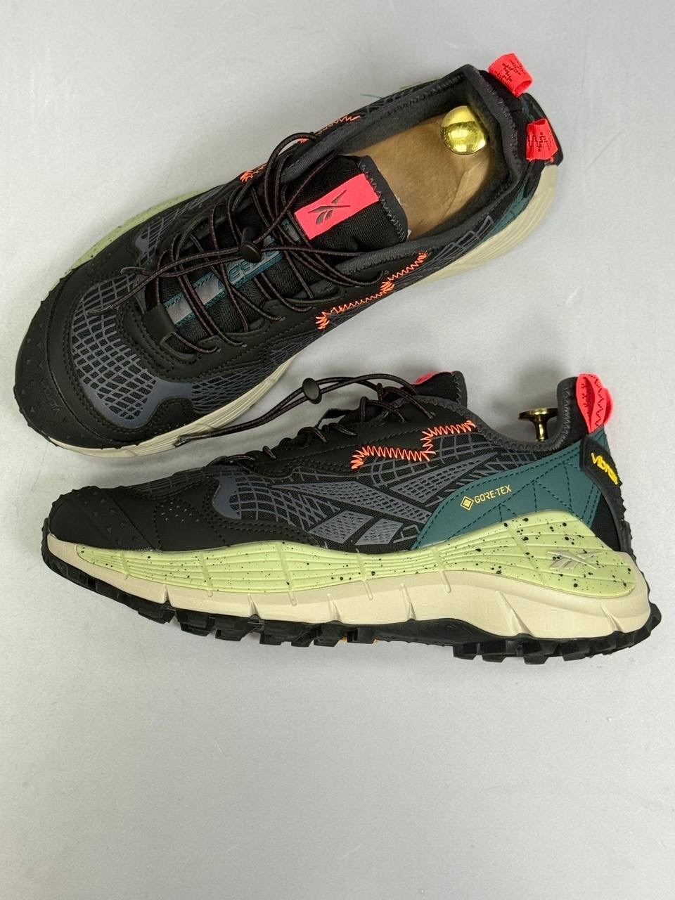 кроссовки reebok zig kinetica 2 edge gore tex,кроссовки мужские reebok,кроссовки reebok,кроссовки мужские reebok zig kinetica,кроссовки reebok zig kinetica ii edge
