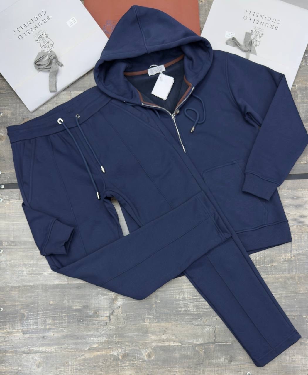 спортивный костюм brunello cucinelli,мужской спортивный костюм brunello cucinelli,спортивный костюм loro piana,brunello cucinelli костюм,спортивный костюм brunello cucinelli premium navy