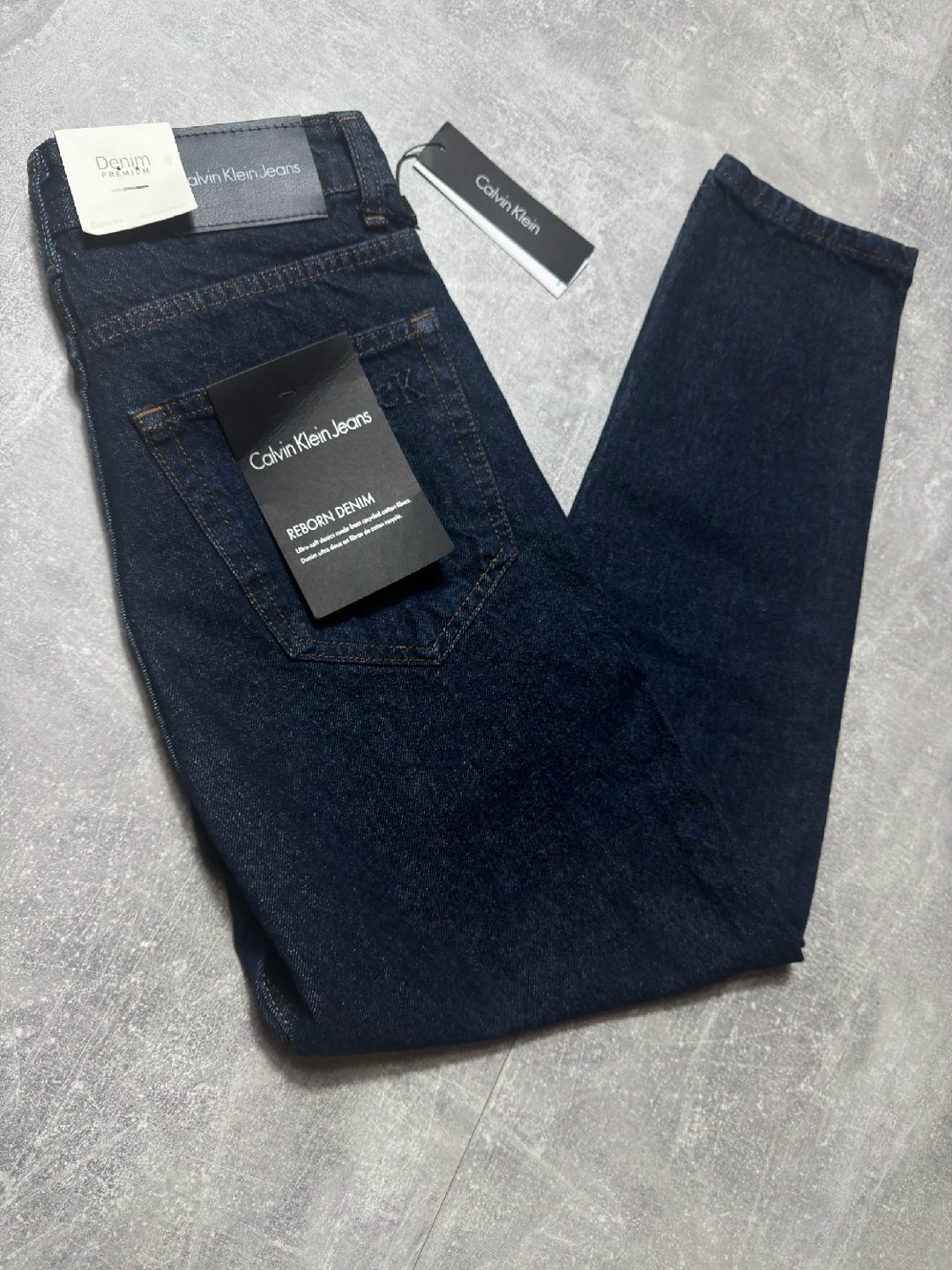 мужские джинсы,мужские светло-синие джинсы calvin klein,джинсы для мужчин,джинсы мужские прямые,джинсы мужские оригинальные calvin klein