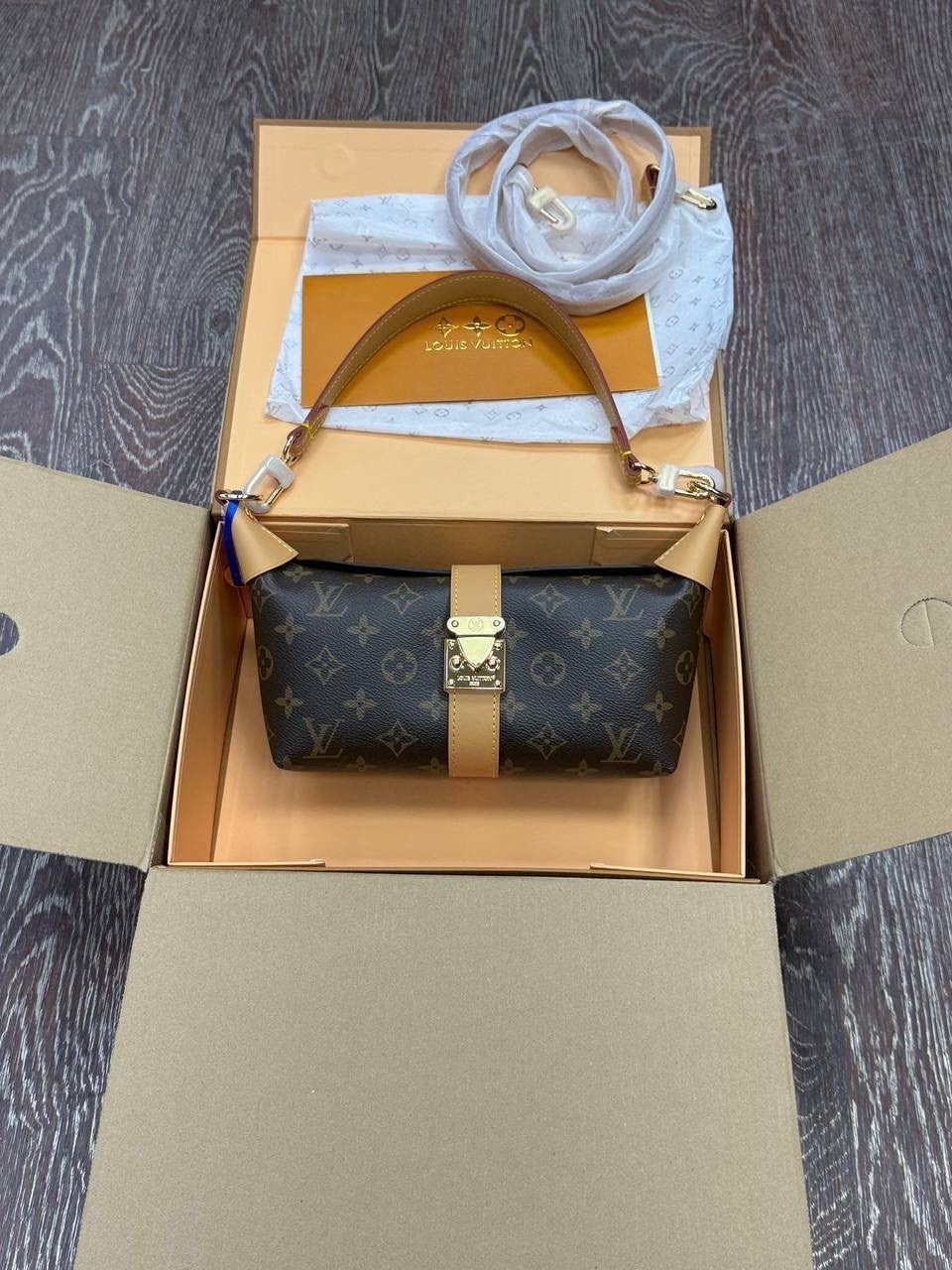 сумка женская louis vuitton,louis vuitton сумка на плечо,сумка louis vuitton,louis vuitton сумка багет,сумка луи виттон женская