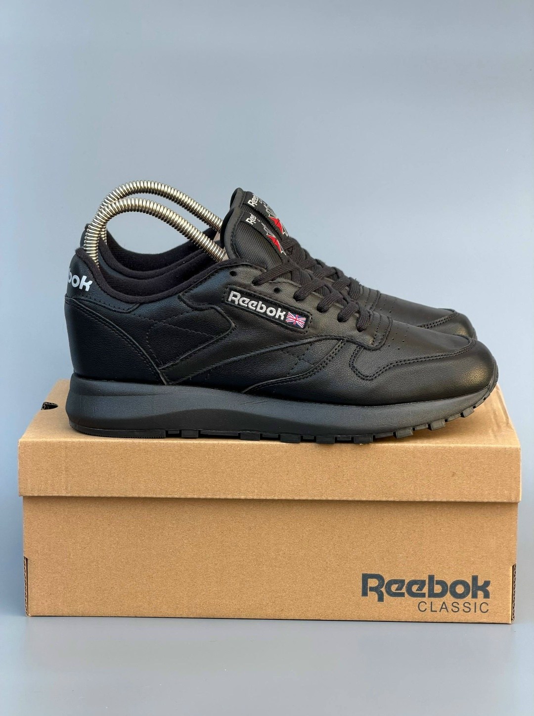 кроссовки мужские reebok classic leather,кроссовки reebok classic,кроссовки рибок мужские кожаные черные оригинал,кроссовки reebok classic leather,мужские кроссовки reebok classic leather mid ripple