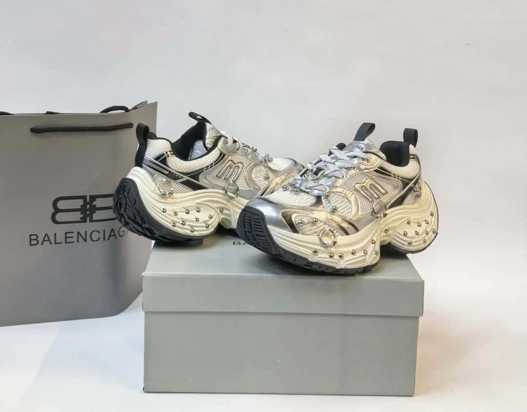 кроссовки женские balenciaga,balenciaga кроссовки,баленсиага кроссовки женские, balenciaga,кроссовки 3xl sneaker массивные на шнуровке balenciaga