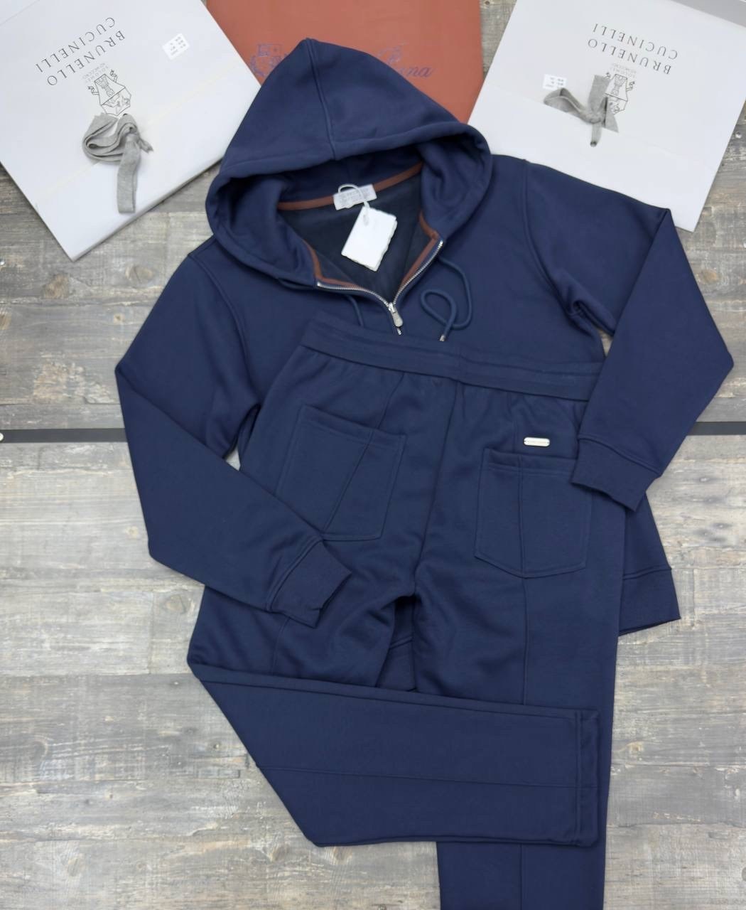 спортивный костюм brunello cucinelli,мужской спортивный костюм brunello cucinelli,спортивный костюм loro piana,brunello cucinelli костюм,спортивный костюм brunello cucinelli premium navy