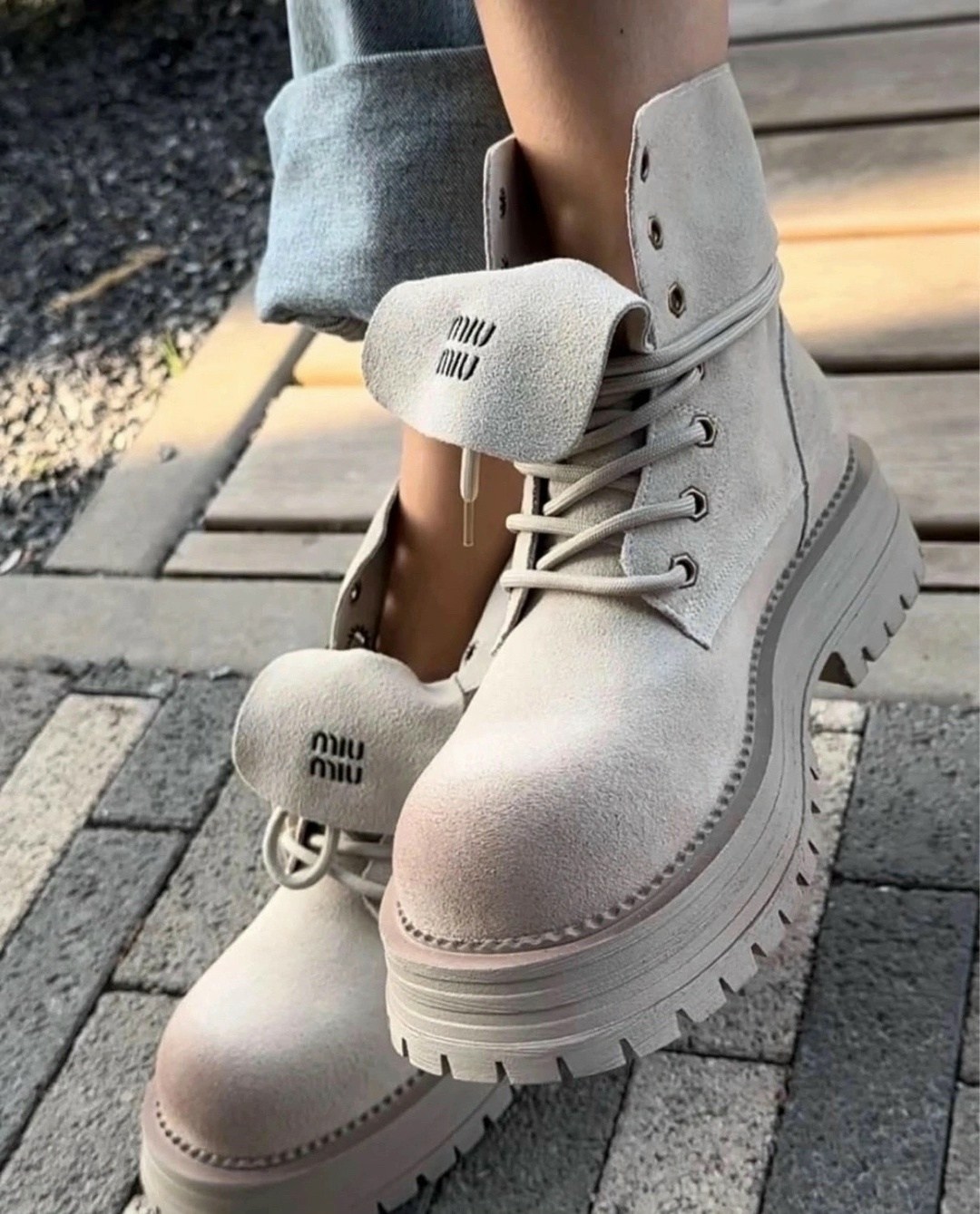 ботинки miu miu,,ботинки женские,ботинки женские miu miu,ботинки модные