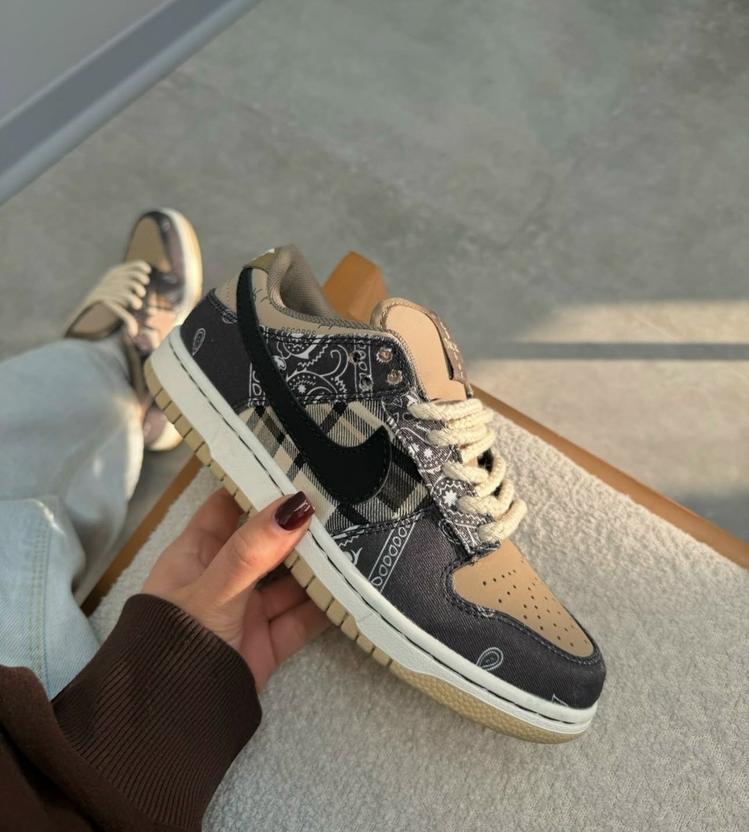 nike sb dunk low x travis scott,nike sb dunk low travis scott,nike dunk sb travis scott,женские кроссовки,кроссовки nike sb dunk low travis scott